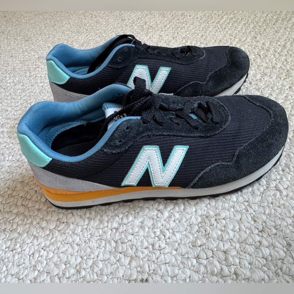 New Balance Women's 515V3 Black/Multicolor Orange
Sneakers WL515BT3 Size 8.5 40